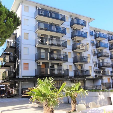 Ivana - Appartamenti Bibione Luaran gambar